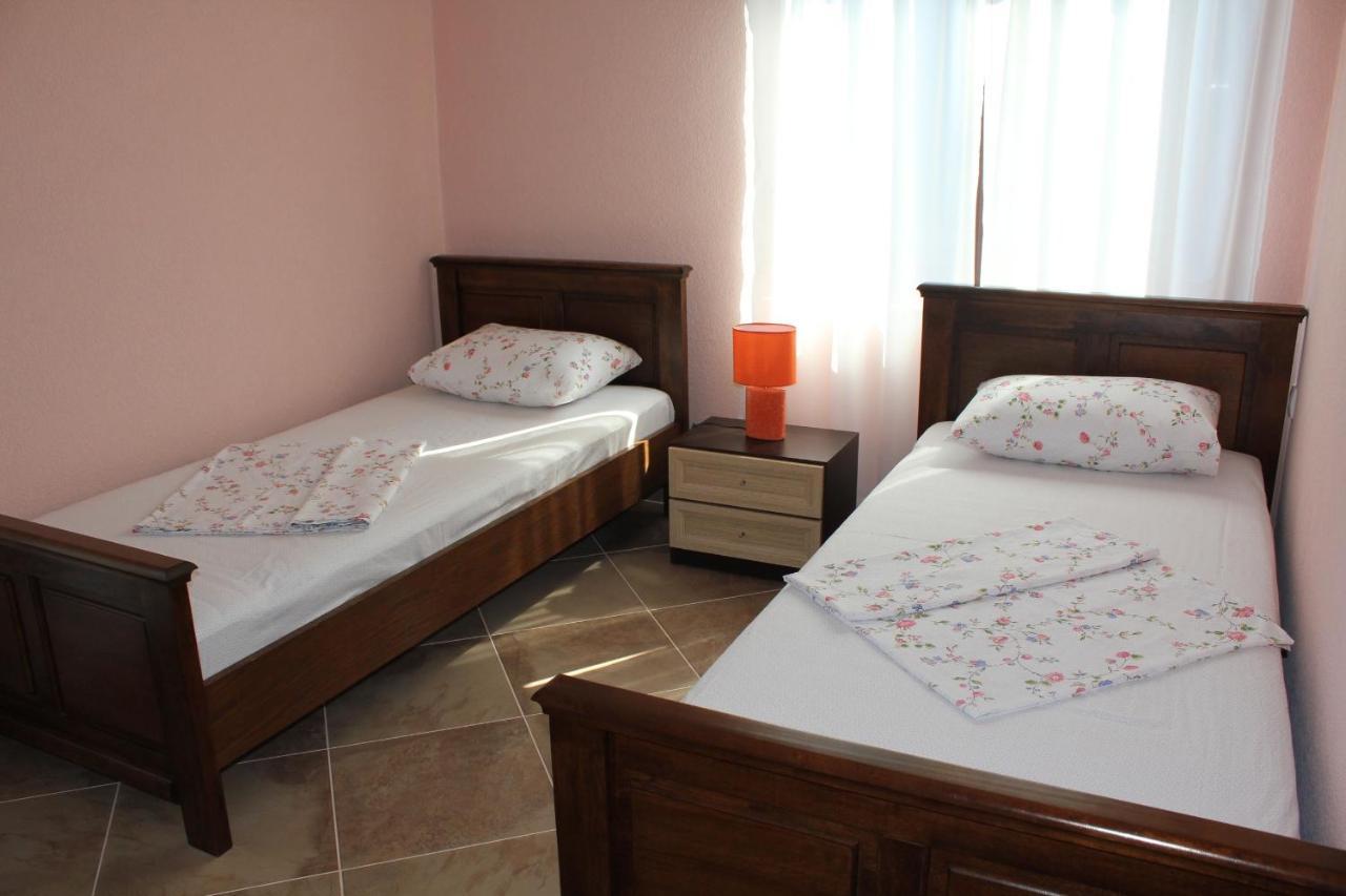Villa Malina New Tivat Exterior foto